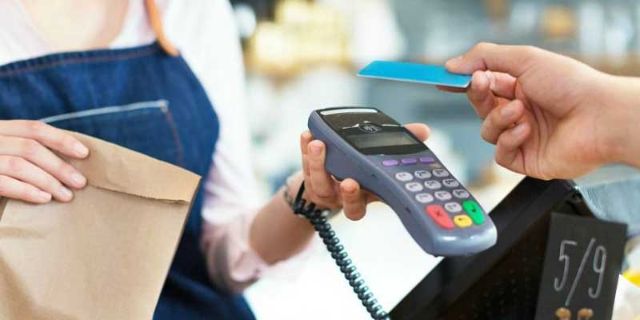 Lựa chọn dịch vụ đáo hạn thẻ tín dụng 