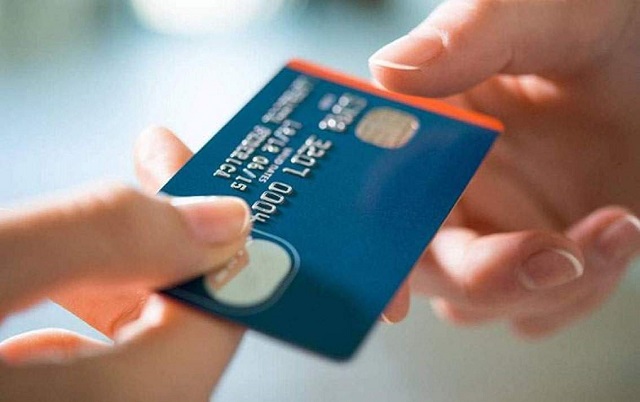 Dịch vụ rút tiền thẻ tín dụng